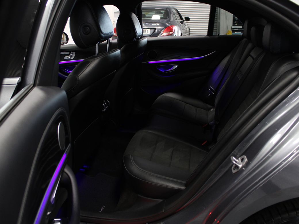 2020 Mercedes-Benz E 300
