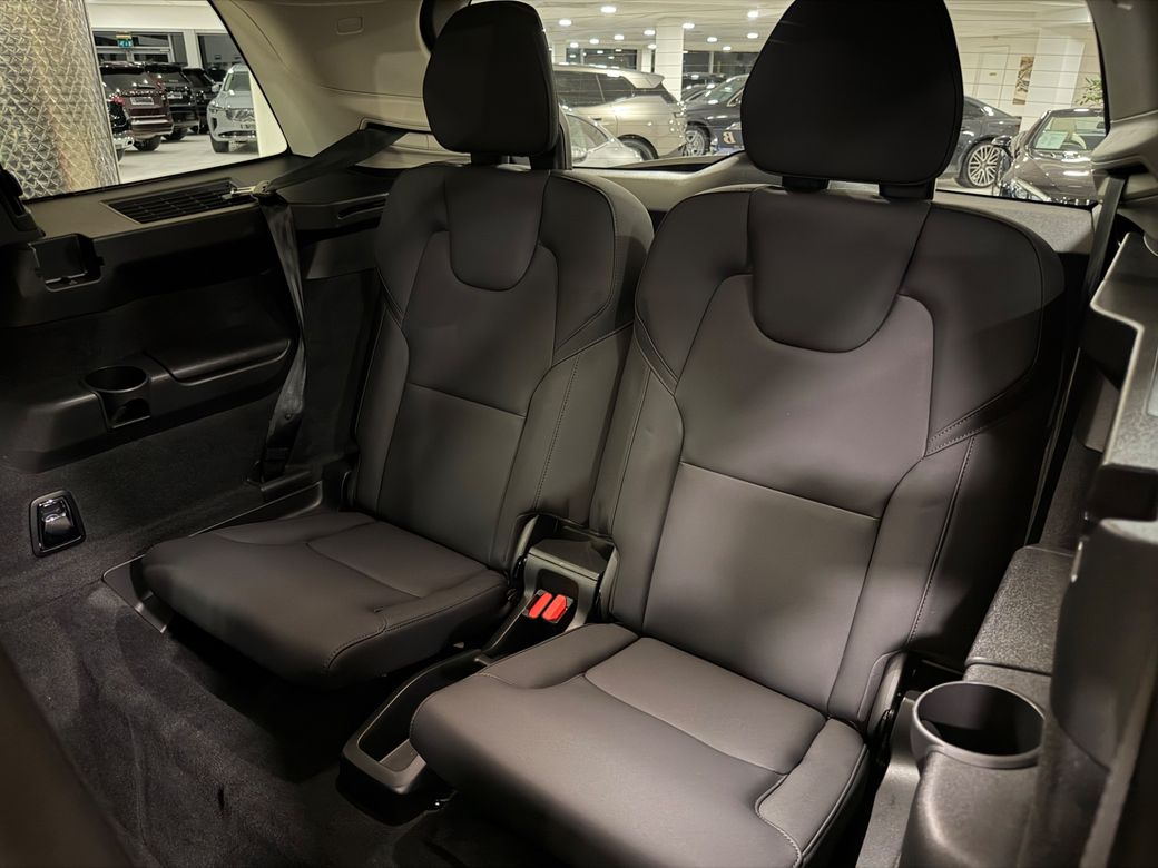 2025 Volvo XC90