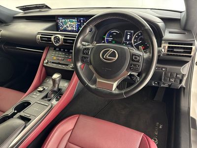 2019 Lexus RC 300h