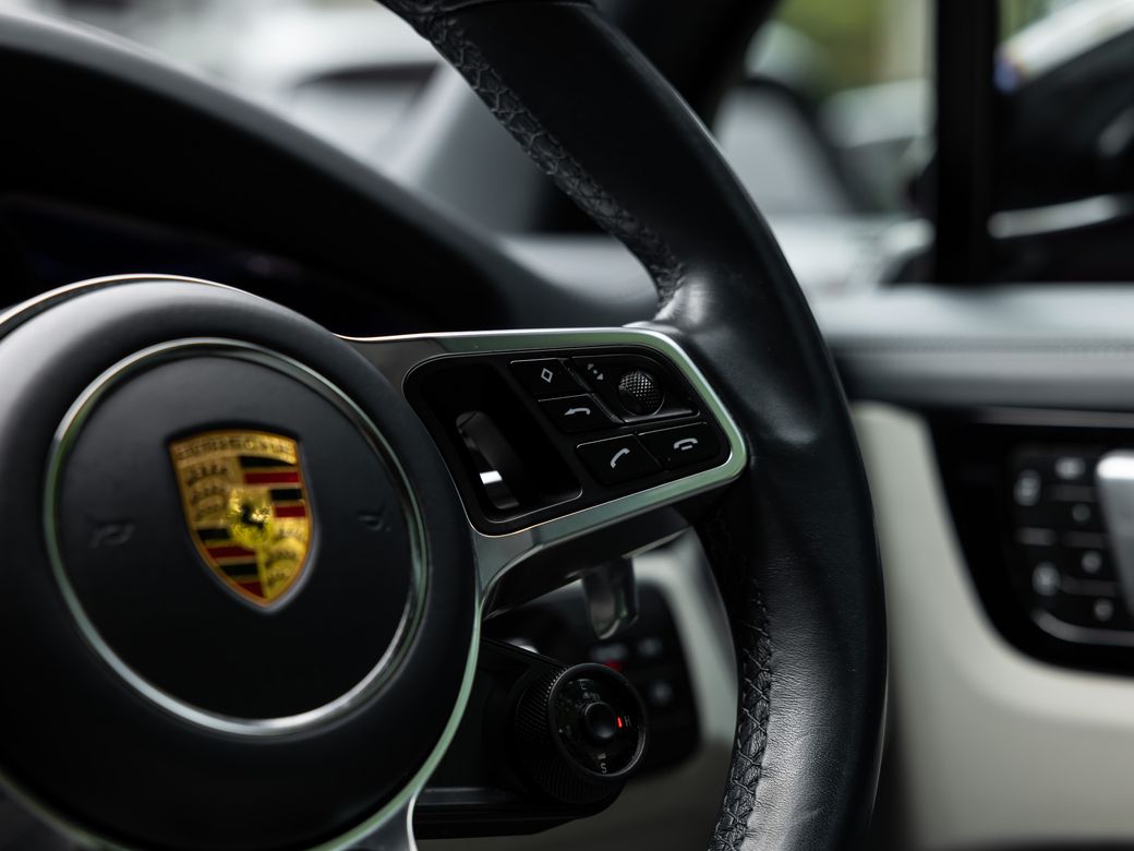 2022 Porsche Cayenne