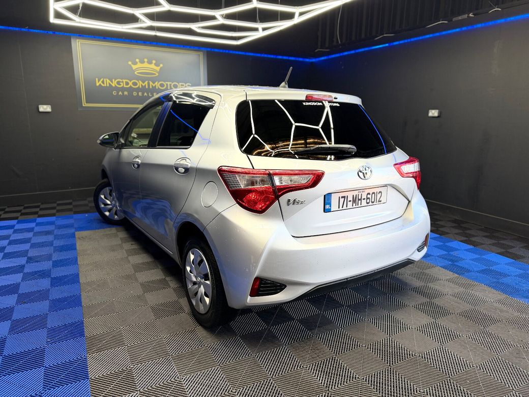 2017 Toyota Vitz