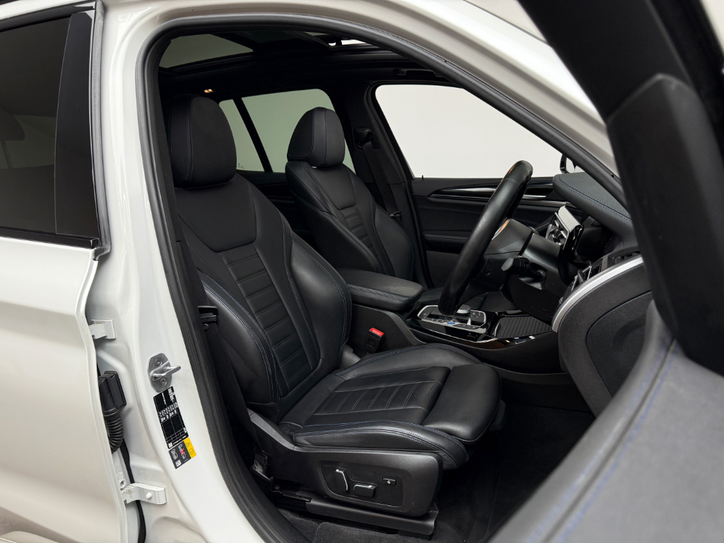 2024 BMW iX3