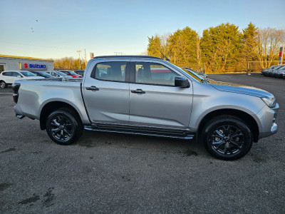 2025 Isuzu D-MAX