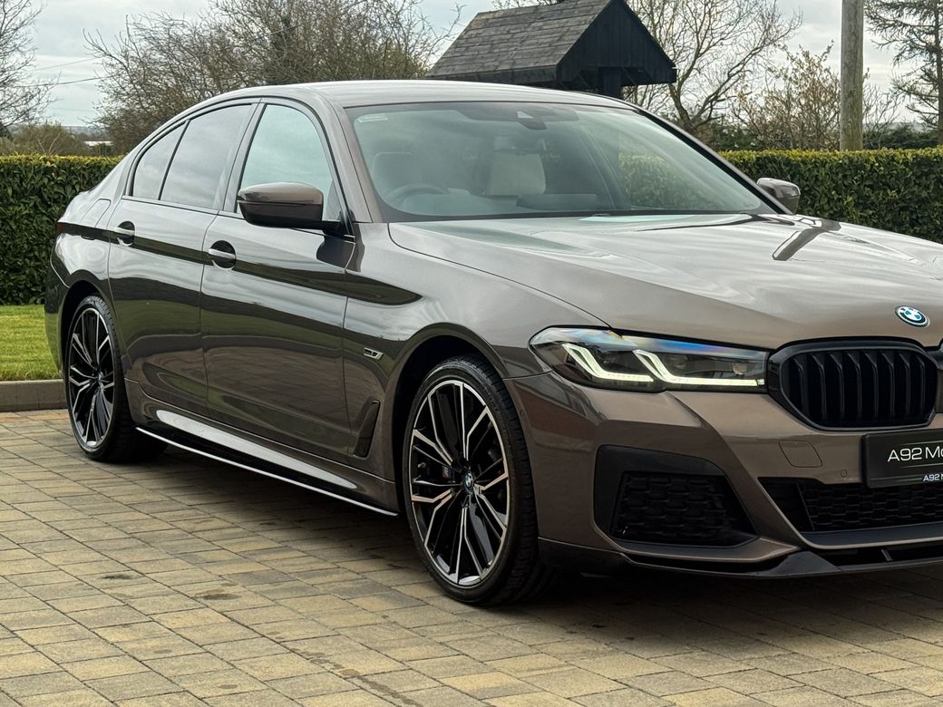 2022 BMW 5 Series