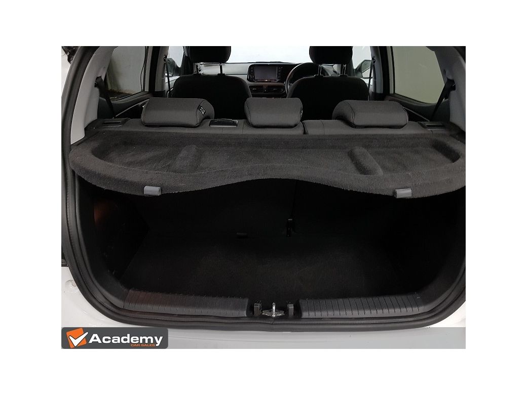 2023 Hyundai i10