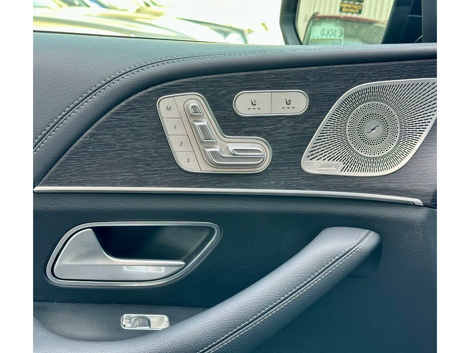 2025 Mercedes-Benz GLE Class