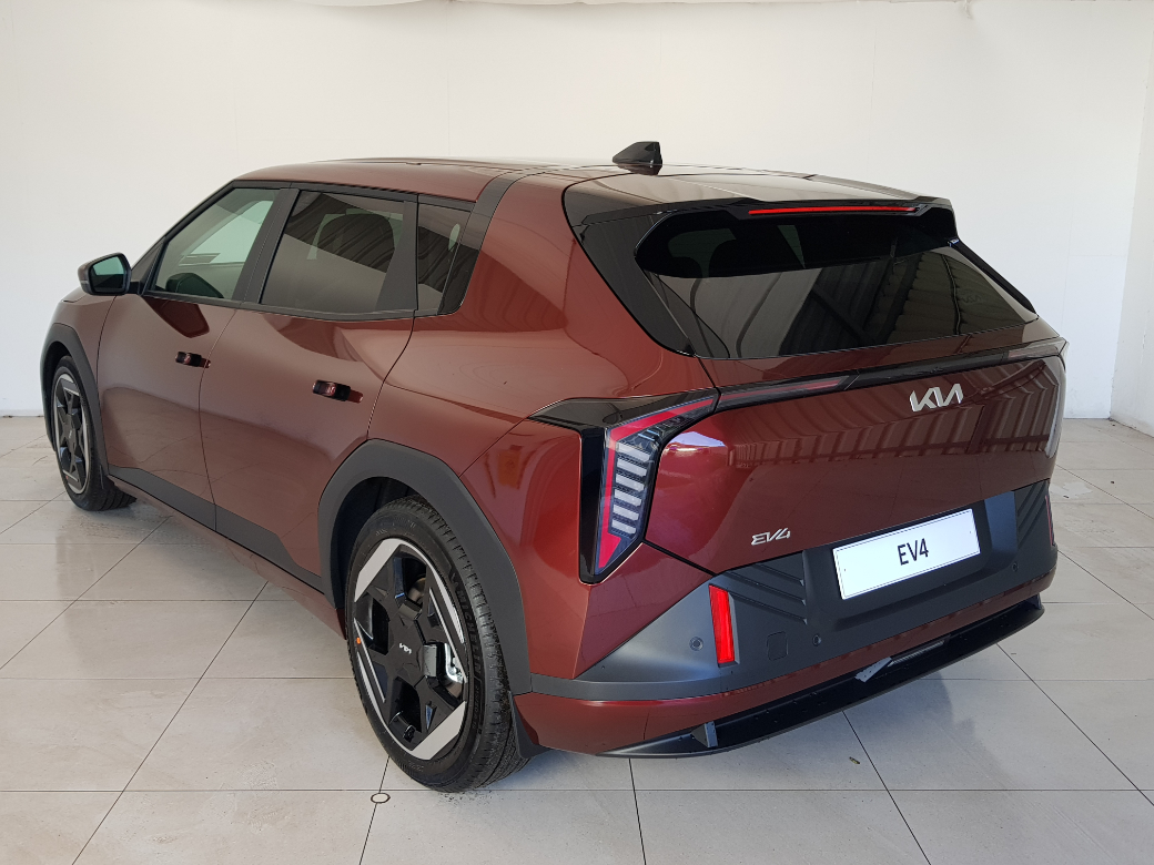 2027 Kia EV4