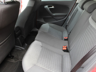 2017 Volkswagen Polo