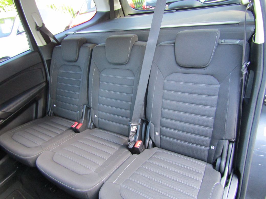 2018 Ford Galaxy