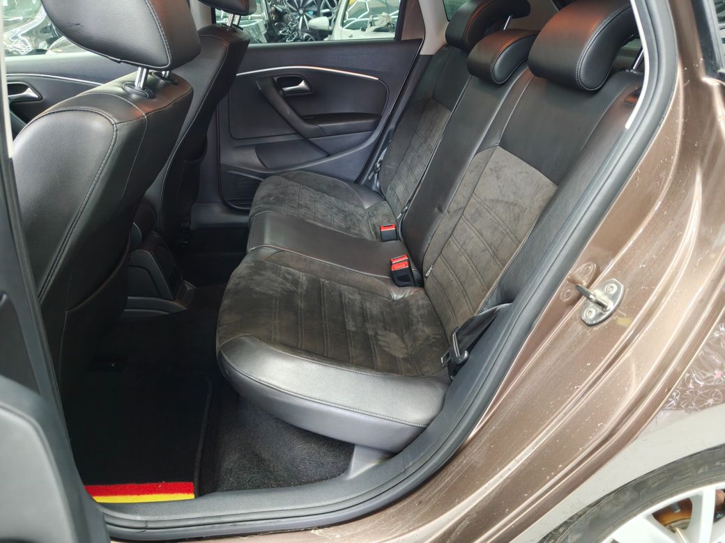 2015 Volkswagen Polo