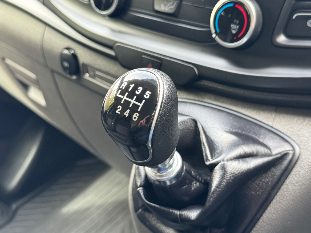 2022 Ford Transit Custom