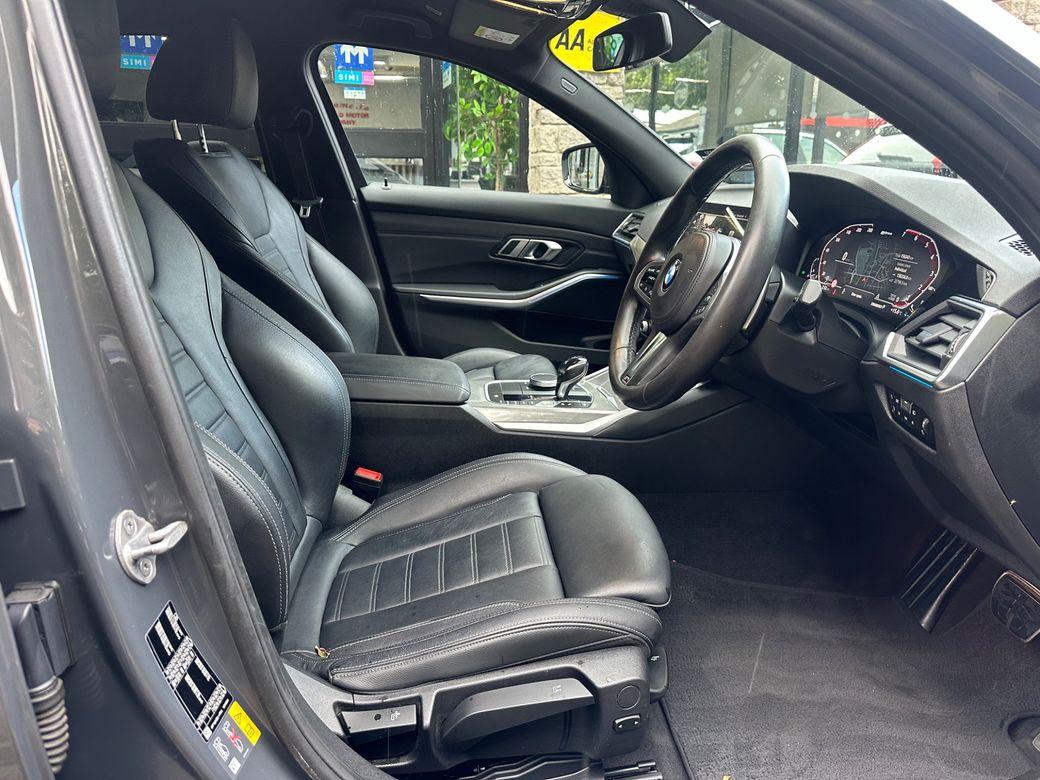 2021 BMW 330