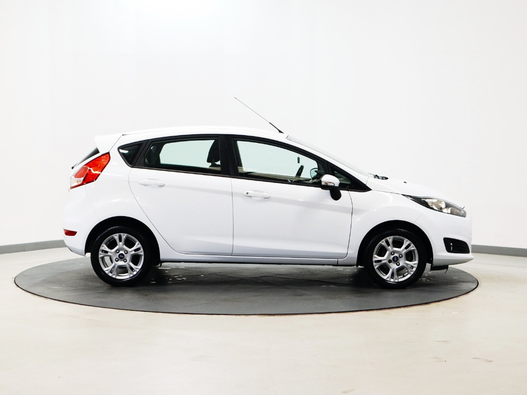 2013 Ford Fiesta