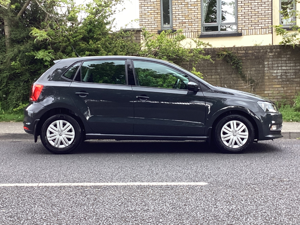 2017 Volkswagen Polo