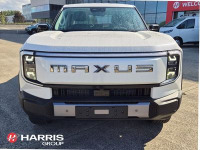 2026 White Maxus eTERRON 9