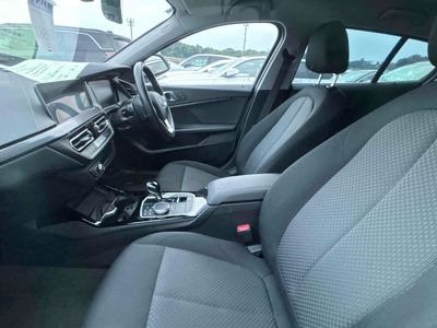 2021 BMW 118