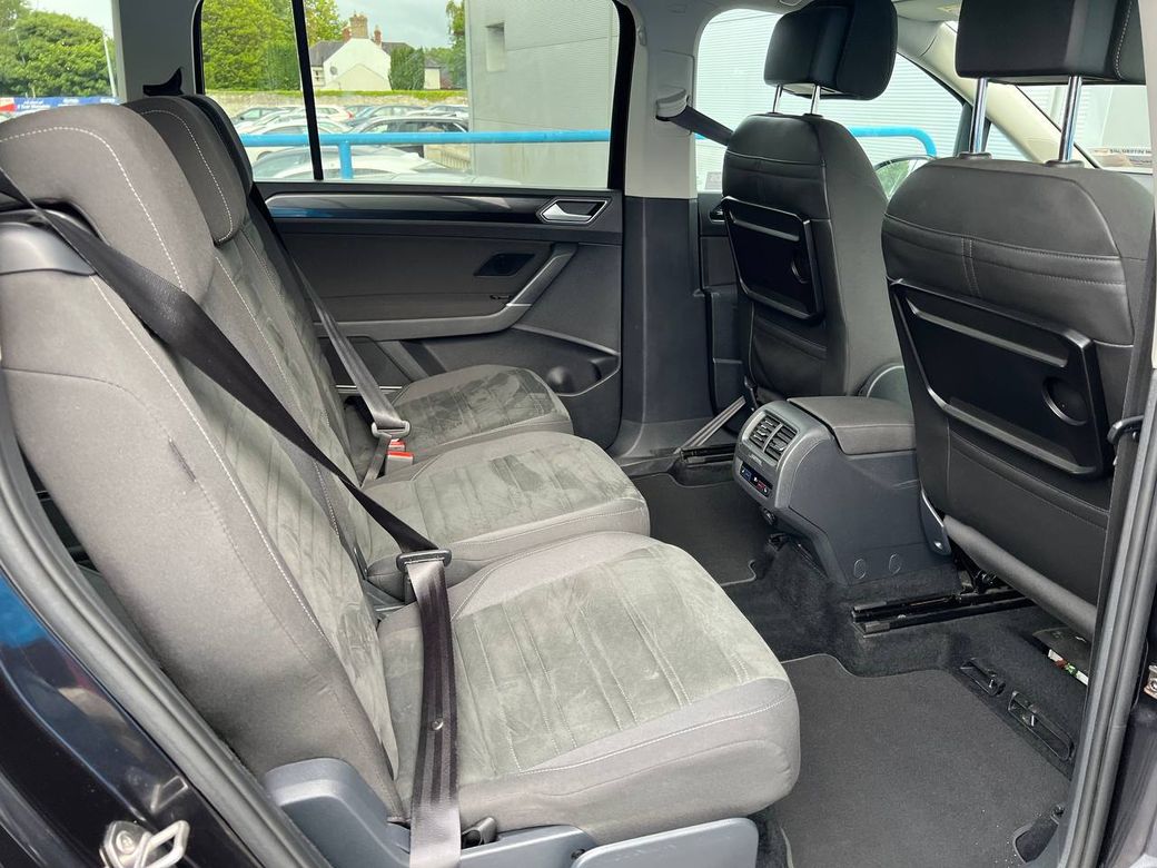 2016 Volkswagen Touran