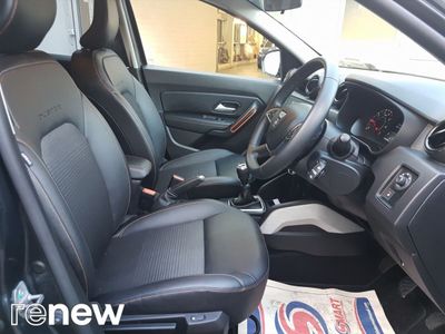 2022 Dacia Duster