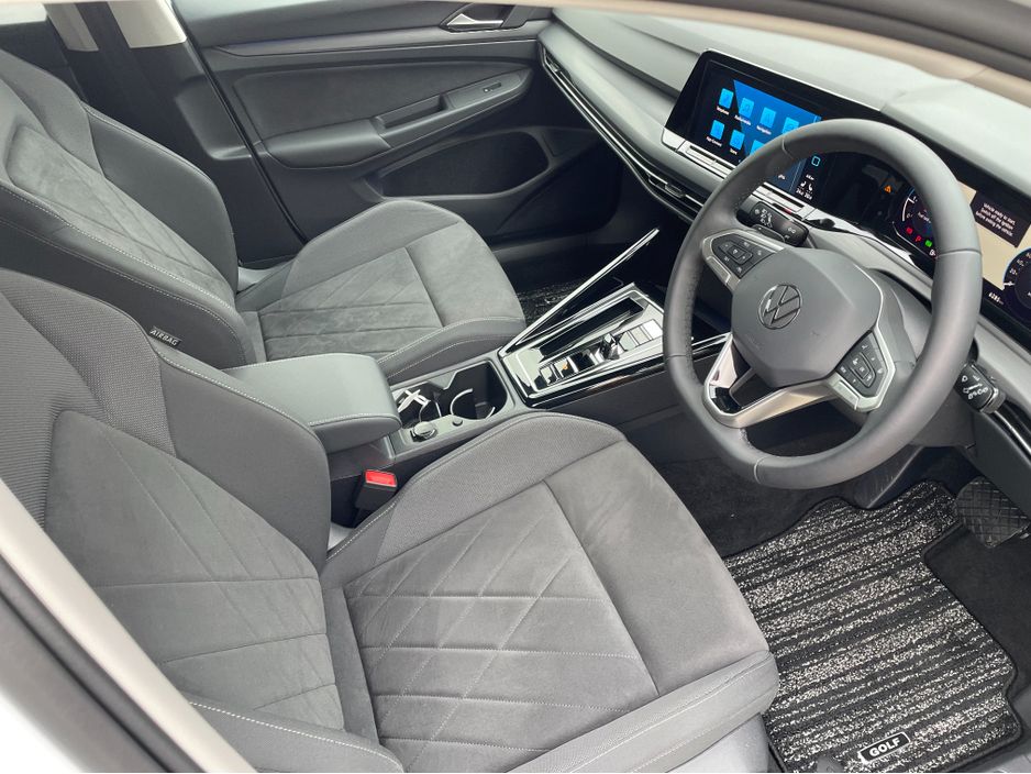 2024 Volkswagen Golf