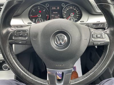 2014 Volkswagen Passat