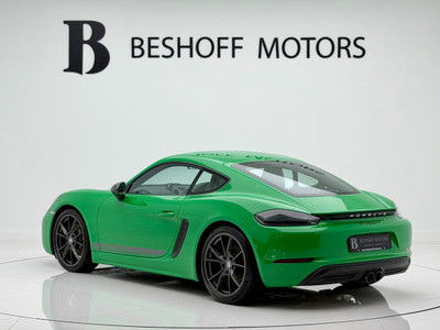 2024 Porsche Cayman