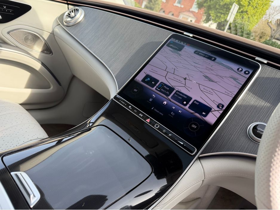 2022 Mercedes-Benz EQS