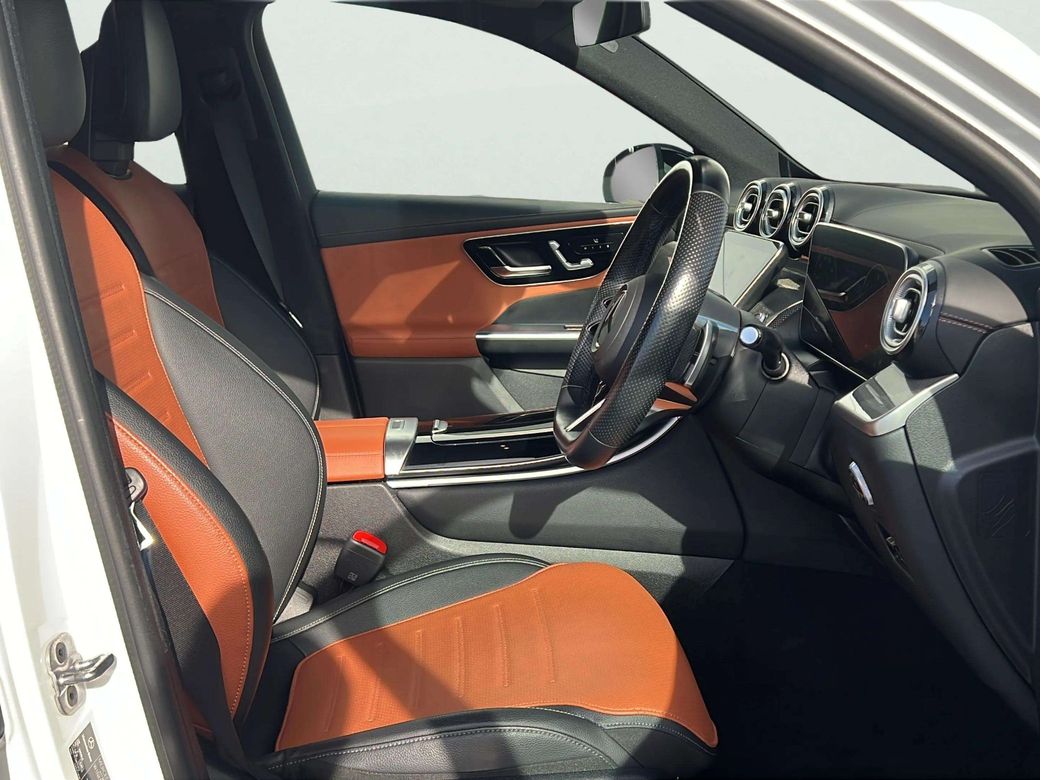 2023 Mercedes-Benz GLC Class
