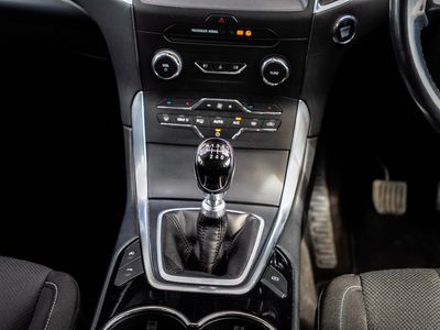 2020 Ford S-Max