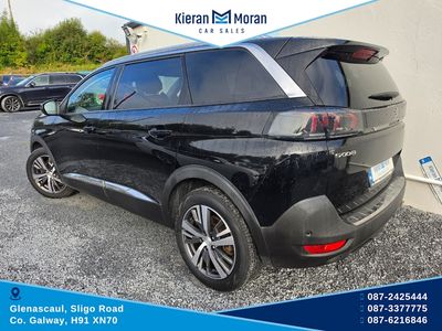 2022 Peugeot 5008