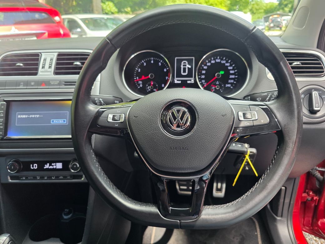 2016 Volkswagen Polo