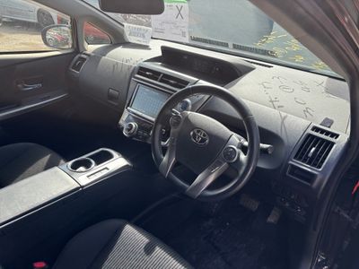 2016 Toyota Prius Alpha