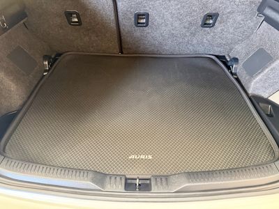 2016 Toyota Auris