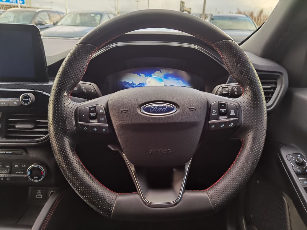 2023 Ford Kuga