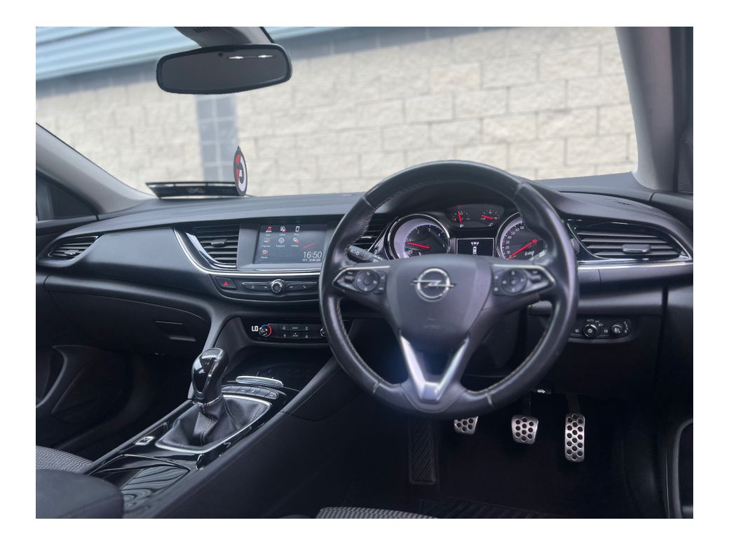 2019 Opel Insignia