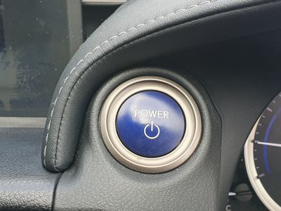2014 Lexus IS 300h