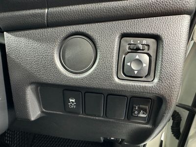 2020 Mitsubishi L200