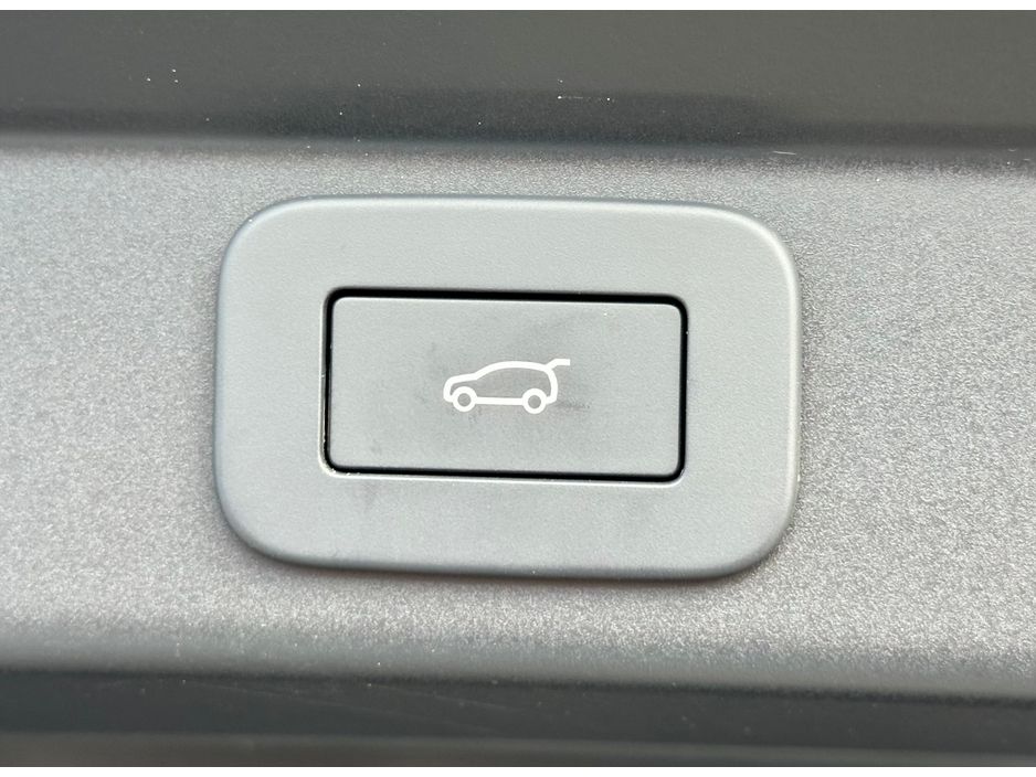 2026 Land Rover Range Rover Sport
