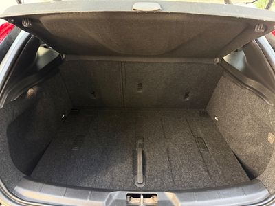 2017 Volvo V40