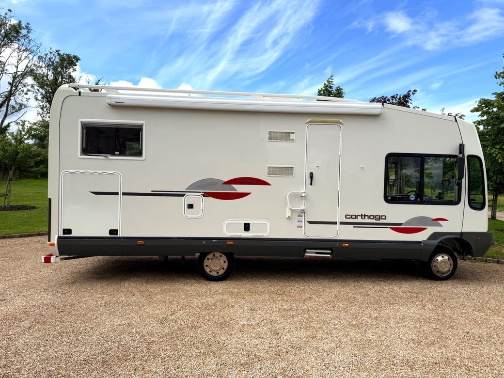 2004 CARTHAGO  M-LINER 52 R.H.D AUTO 