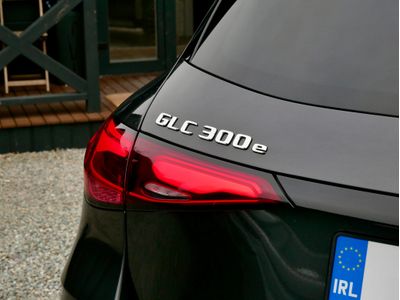 2025 Mercedes-Benz GLC Class