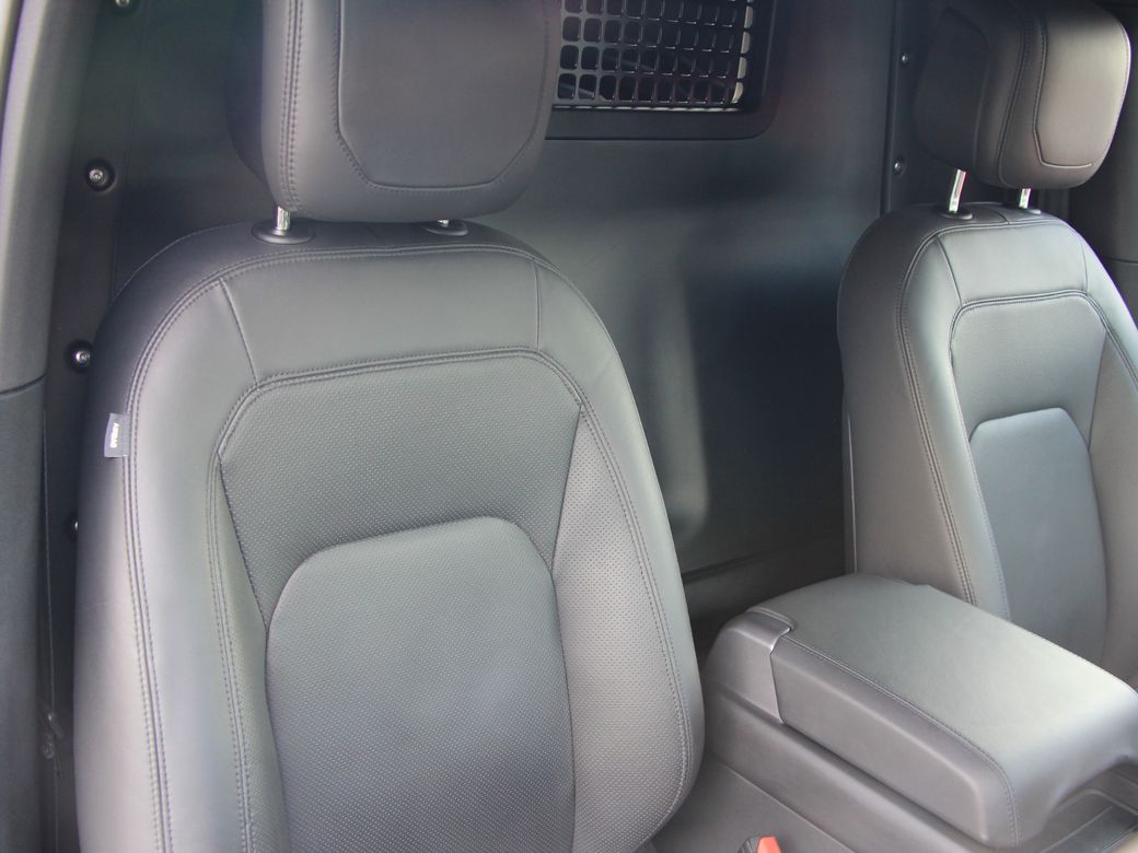 2024 Land Rover Defender