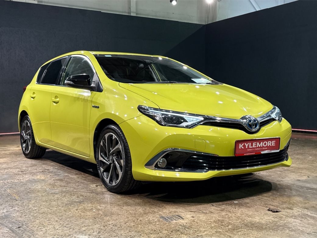 2016 Toyota Auris