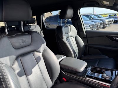 2021 Audi Q7