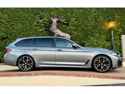 2023 BMW 520