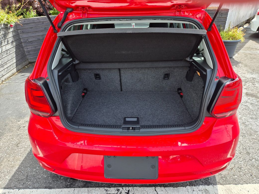 2016 Volkswagen Polo