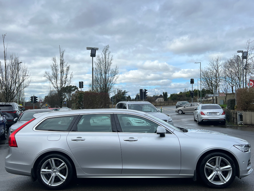 2019 Volvo V90