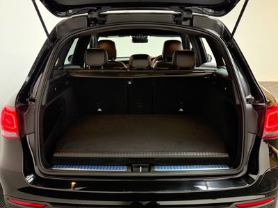2023 Mercedes-Benz GLC Class