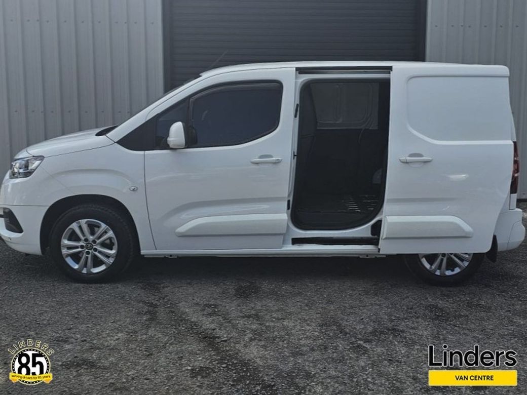 2021 Toyota Proace