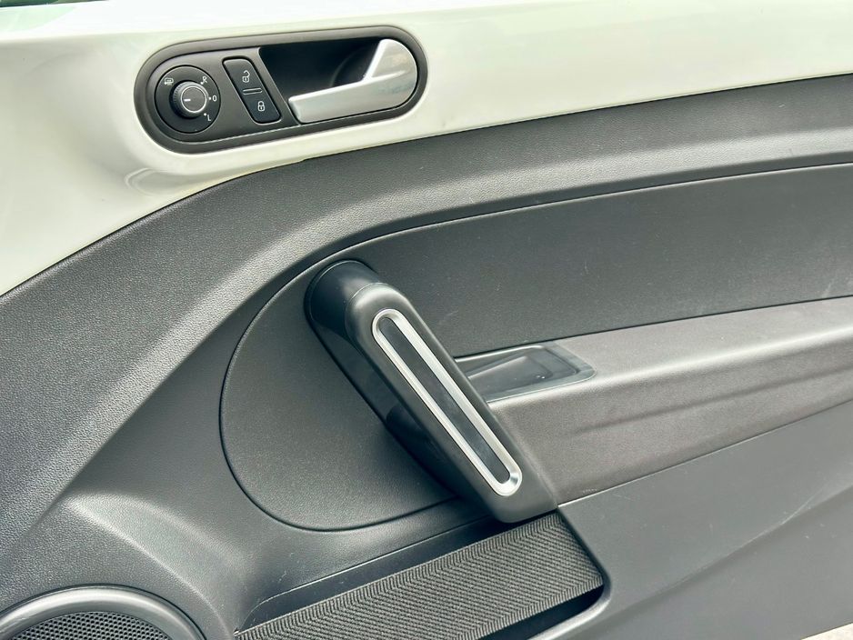 2016 Volkswagen Beetle