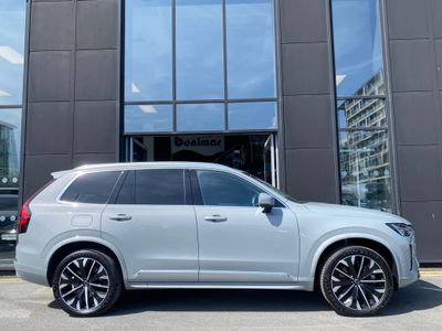 2025 Volvo XC90